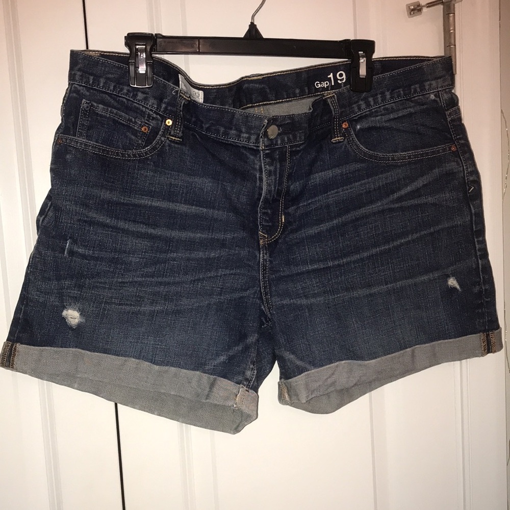 Sexy distressed jean shorts
